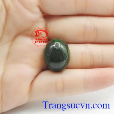 Mặt Nephrite may mắn