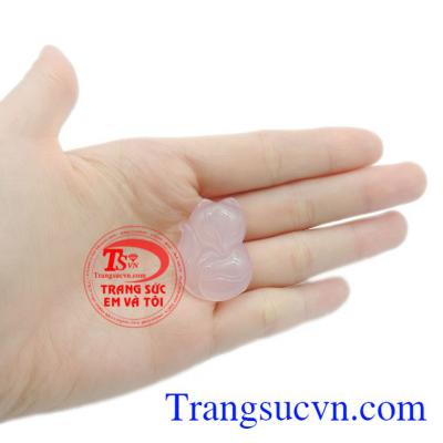 Mặt hồ ly thạch anh hồng thiên nhiên.