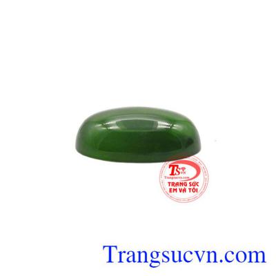 Linh Khí hàng triệu năm tích tụ trong Ngọc giúp đàn ông tăng cường sinh lực, tăng cường trí lực, tăng cường vận khí. Giúp cơ thể luôn cường tráng, khoẻ mạnh, làm việc hiệu quả, mang lại sự thịnh vượng cho cả gia đình