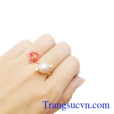 Nhẫn ngọc Trai Thanh Lịch được bảo hành 12 tháng, giao hàng nhanh trên toàn quốc