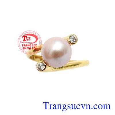 Nhẫn ngọc Trai Thanh Lịch là món quà ý nghĩa dành tặng bạn gái