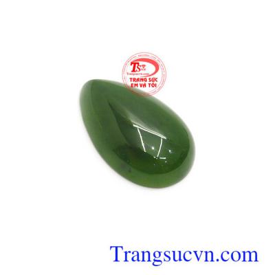 Mặt ngọc bích thiên nhiên bình an là biểu tượng của sức khỏe, bình an và may mắn, giúp người đeo tránh được những điều không may trong cuốc sống