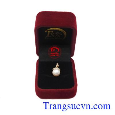 Mặt Dây Ngọc Trai Phú Quý là trang sức mà phái đẹp yêu thích