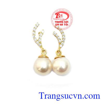 Hoa Tai Ngọc Thuần Khiết là sản phẩm được chế tác đẹp, sang trọng, kiểu dáng thời trang