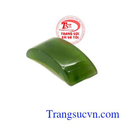 Trong phong thủy ngọc cẩm thạch phù hợp với tất cả các mệnh