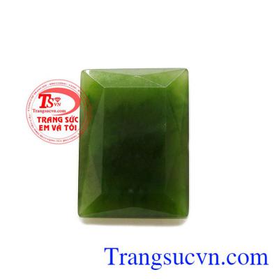 Mặt ngọc cẩm thạch quyền lực thích hợp làm mặt dây, mặt nhẫn, lắc tay,…