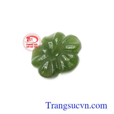 Mặt ngọc nephrite thiên nhiên may mắn