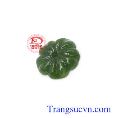 Mặt ngọc bích hoa hồng thịnh vượng