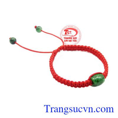 Đặc biệt, trong vận tài lộc, công danh sự nghiệp, lu thống luôn luôn được lựa chọn là linh vật phong thủy để cầu quan phát lộc, hanh thông mọi việc được suôn sẻ, may mắn