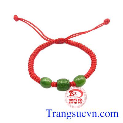 Ngọc Nephrite mang lại sự an tâm, thoải mái, giúp tinh thần thoải mái, suy nghĩ tích cực hơn