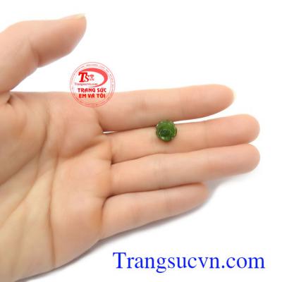 Mặt ngọc nephrite sang trọng