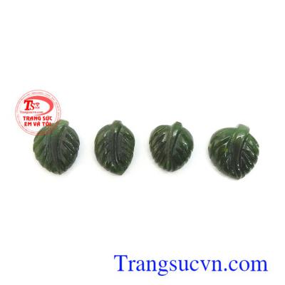 Ngọc nephrite thiên nhiên là dòng sản phẩm rất được mọi người ưa chuộng