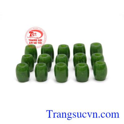 Mặt Ngọc Nephrite có thể làm mặt dây chuyền bọc vàng, lắc tay