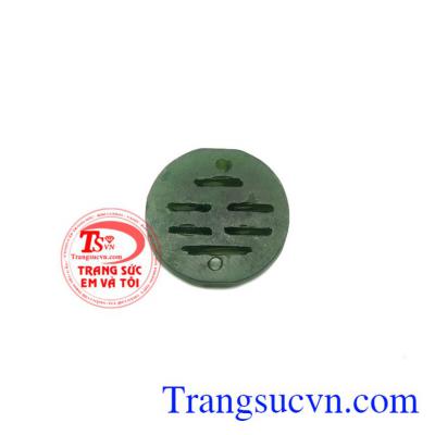Mặt chữ hỷ Nephrite thiên nhiên.