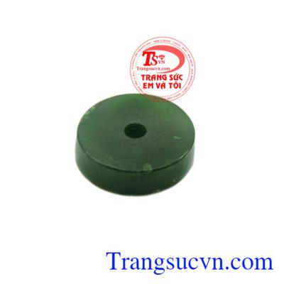 Ngọc Nephrite hiện đang được rất nhiều người tiêu dùng yêu thích và sử dụng.