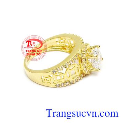 Những người kinh doanh hay buôn bán thường đeo những món trang sức hút tài lộc, đặc biệt là nhẫn kim tiền