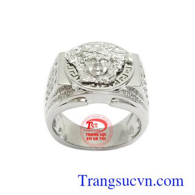 Nhẫn nam vàng trắng đẳng cấp 10k với thiết kế độc đáo tôn lên sự sang trọng, mạnh mẽ và thời trang, phù hợp nhiều phong cách đa dạng