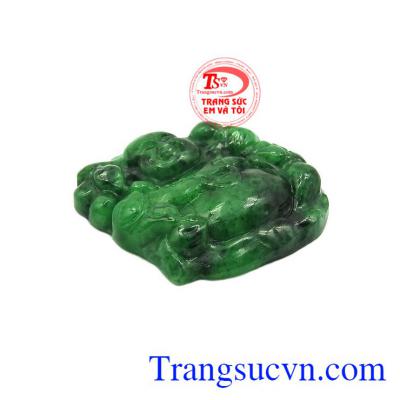 Từ xa xưa, đá cẩm thạch đã rất được ưa chuộng, bởi người ta tin rằng chúng có thể mang đến tiền tài, vận khí, sức khỏe, may mắn cho gia chủ, xua đuổi tà ma giúp chủ nhân tránh khỏi những đen đủi, những luồng khí tiêu cực