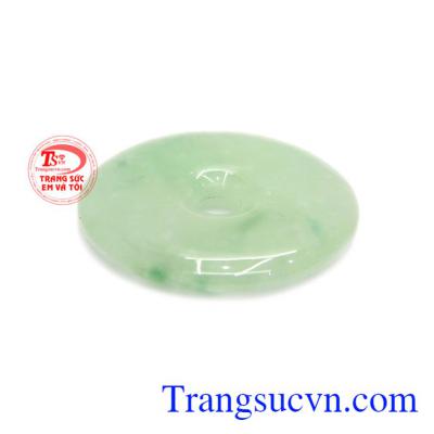 Đồng xu ngọc cẩm thạch chiêu tài lộc mang đến sự may mắn và thịnh vượng cho người dùng.
