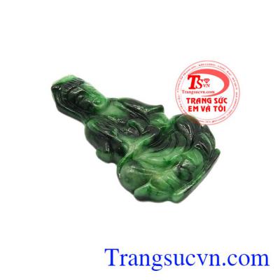 Trong phong thủy, Phật Bà Quan Âm là biểu tượng của lòng từ bi, bác ái, hướng thiện,