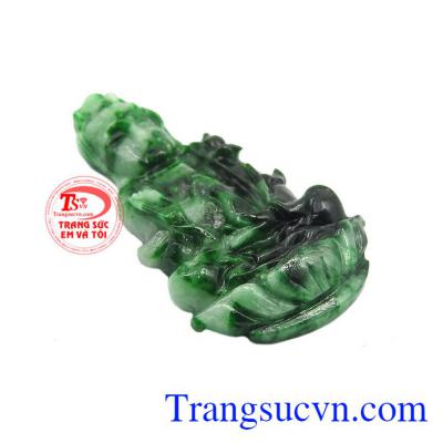 Hình tượng quan âm tự tại nét mặt từ bi, hiền hậu, khi nhìn vào có cảm giác dễ chịu, an lành