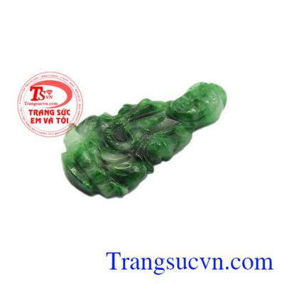 Khi nhìn vào Phật Quan Âm sẽ khiến cho lòng gia chủ trở nên thanh tịnh, và nhẹ nhàng hơn.