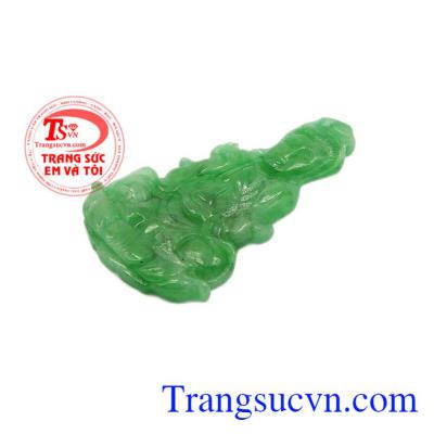 Mặt Phật Quan Âm cẩm thạch là sản phẩm được nhiều người yêu thích và lựa chọn.