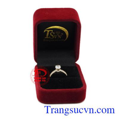 Trang sức Em và Tôi chuyên nhận chế tác theo yêu cầu, được kiểm định chất lượng, đảm bảo uy tín