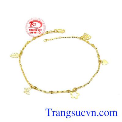 Lắc tay nữ 10k dễ thương là sản phẩm lắc tay được chế tác tinh xảo từ vàng 10k