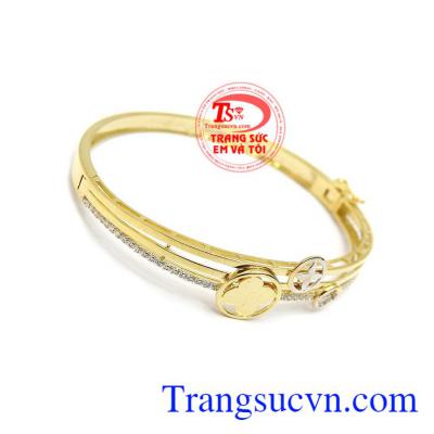 Phù hợp làm quà tặng cho người yêu thương.