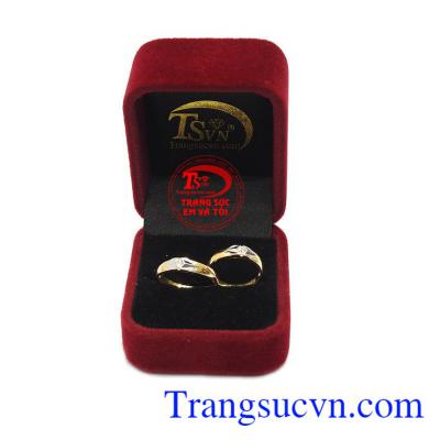 Nhẫn cưới uy tín, chất lượng, bảo hành 6 tháng.