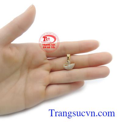 Mặt dây nữ thiên nga quý phái