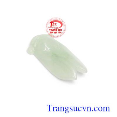 Ve ngọc Tượng trưng cho sự trẻ trung, sức mạnh tuổi trẻ, đối với trẻ em đeo ve sẽ ngoan ngoãn, thông minh, sáng dạ