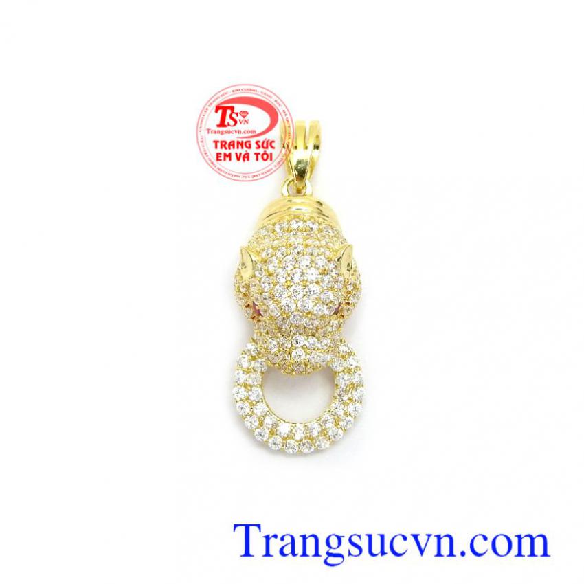 Mặt dây chuyền phong cách