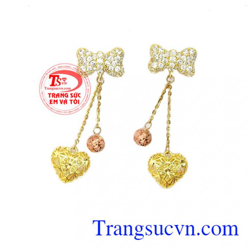 Hoa tai vàng xinh xắn