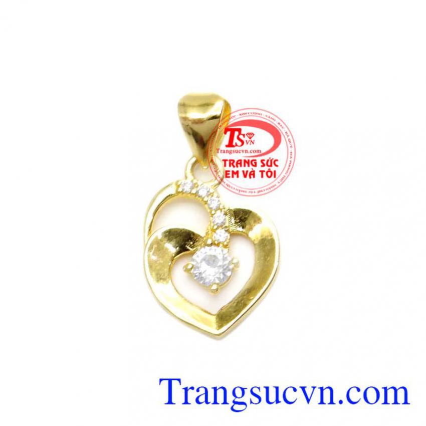 Mặt dây nữ khát vọng