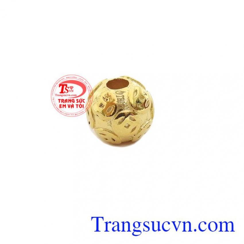 Mặt dây chuyền charm vàng