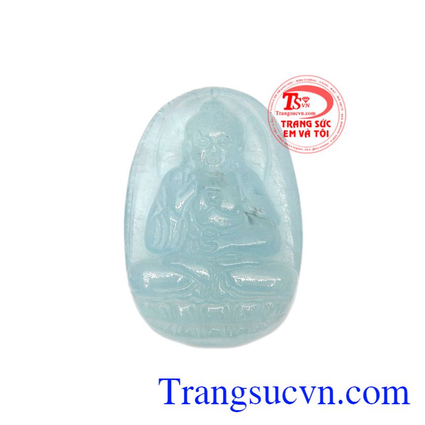 Mặt Phật bản mệnh tuổi Tuất-Hợi là sản phẩm được chế tác từ đá Aquamarine thiên nhiên.