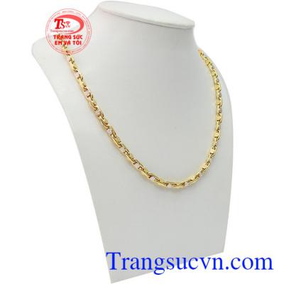 Sản phẩm đẹp được nhập khẩu từ Italy với kiểu dáng sang trọng, mạnh mẽ. Dây chuyền vàng Italy 18k
