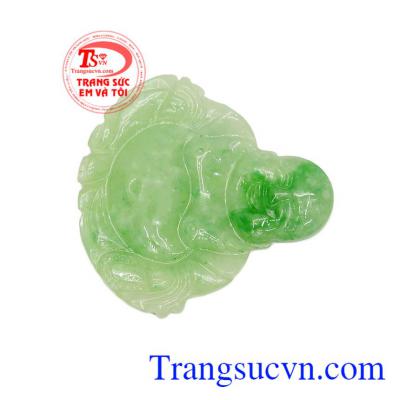 Có thể nói khi bạn sở hữu mặt dây phật di lặc sẽ giúp người đeo tăng vận may tài lộc