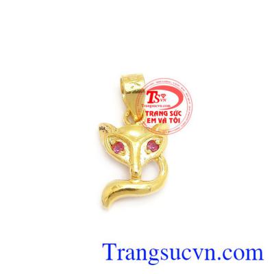 Mặt dây hồ ly tinh tế được chế tác từ vàng 10k