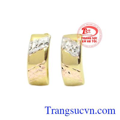 Hoa tai sang trọng vàng 10k là sản phẩm được chế tác từ vàng 10k chất lượng,