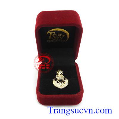 Mặt dây nữ hoàng đẳng cấp được bảo hành 6 tháng, giao hàng nhanh trên toàn quốc