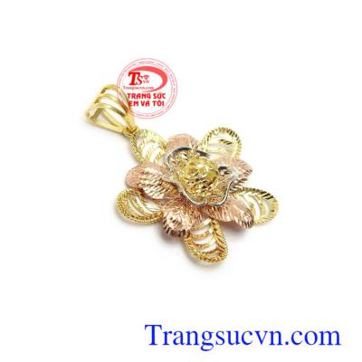 Mặt dây nữ cao cấp sẽ tôn lên vẻ đẹp sang trọng, quý phái của phái đẹp