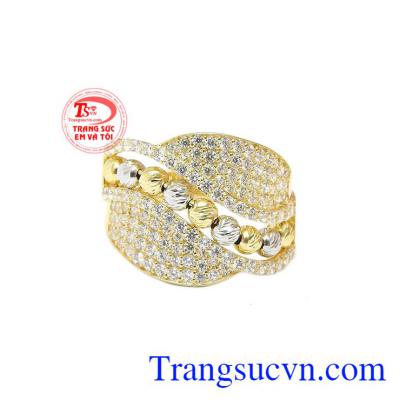 Nhẫn luôn là sản phẩm trang sức không thể thiếu của phái nữ