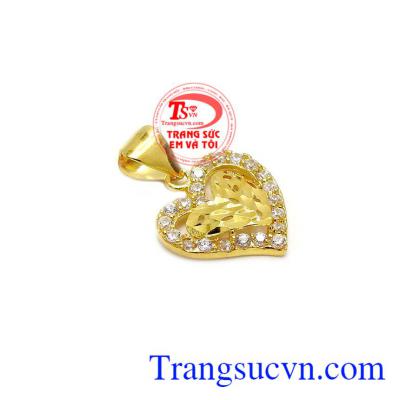 Mặt dây phù hợp với nhiều loại kiểu dáng dây chuyền