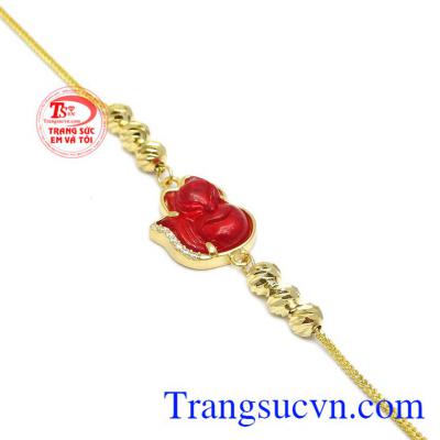 Lắc tay nữ hồ ly quyến rũ được kết hợp từ vàng tây và đá Cz tạo nên điểm độc đáo, khác lạ cho sản phẩm.
