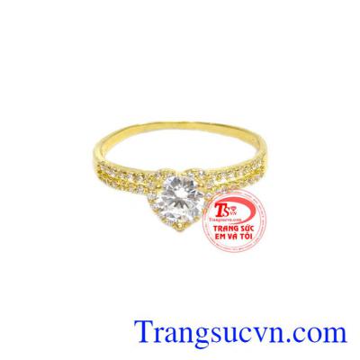 Với thiết kế nhẹ nhàng, hợp thời trang đang được rất nhiều khách hàng của Trang sức Em và Tôi yêu thích và lựa chọn