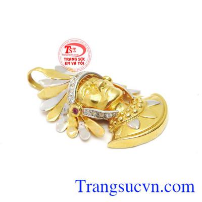 Mặt thổ dân độc đáo vàng 18k mang phong cách mới lạ đầy tính sáng tạo.