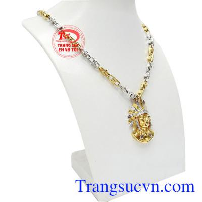 Bộ trang sức thổ dân độc đáo vàng 18k là sự kết hợp từ dây chuyền và mặt dây thiết kế mới lạ.